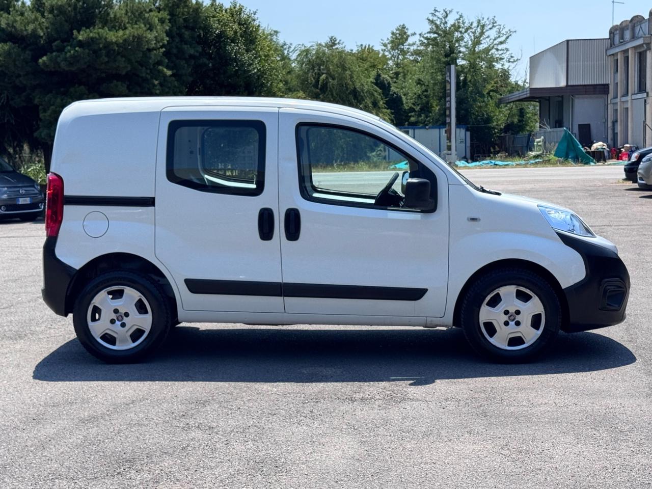 Fiat Fiorino 1.3 MJT 95CV Cargo SX LIEVEMENTE GRANDINATO
