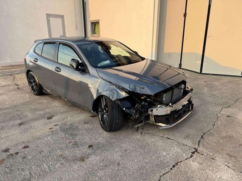 BMW Serie 1 135 F40 M 135i xdrive auto Msport START - INCIDENTATA