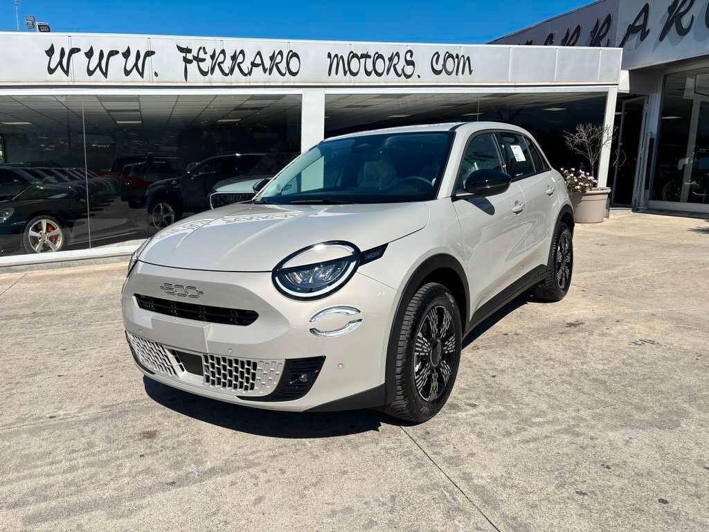 Fiat 600 100 CV Icon 2026 / KM 0 IVA ESPOSTA Tua a solo 215 Euro al mese