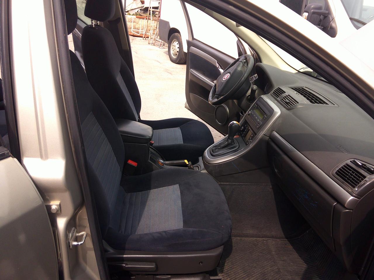 Fiat Croma 1.9 Multijet 16V Dynamic 10