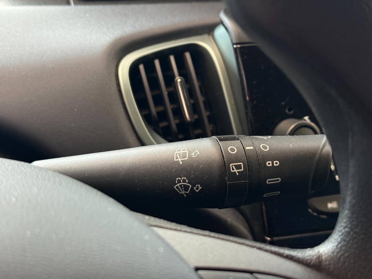 Lancia Ypsilon LANCIA YPSILON 1.0cc 69Cv Platino