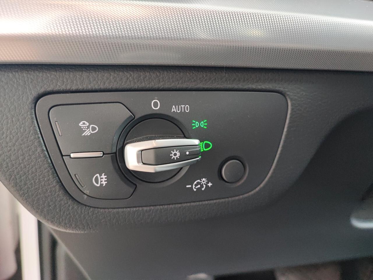 Audi Q5 40 TDI quattro S tronic Business Sport