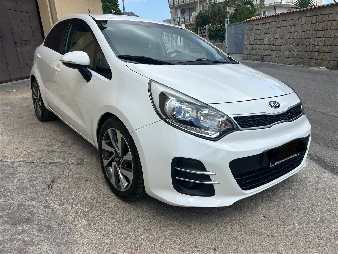 Kia Rio 1.4 CRDi 5p. Cool