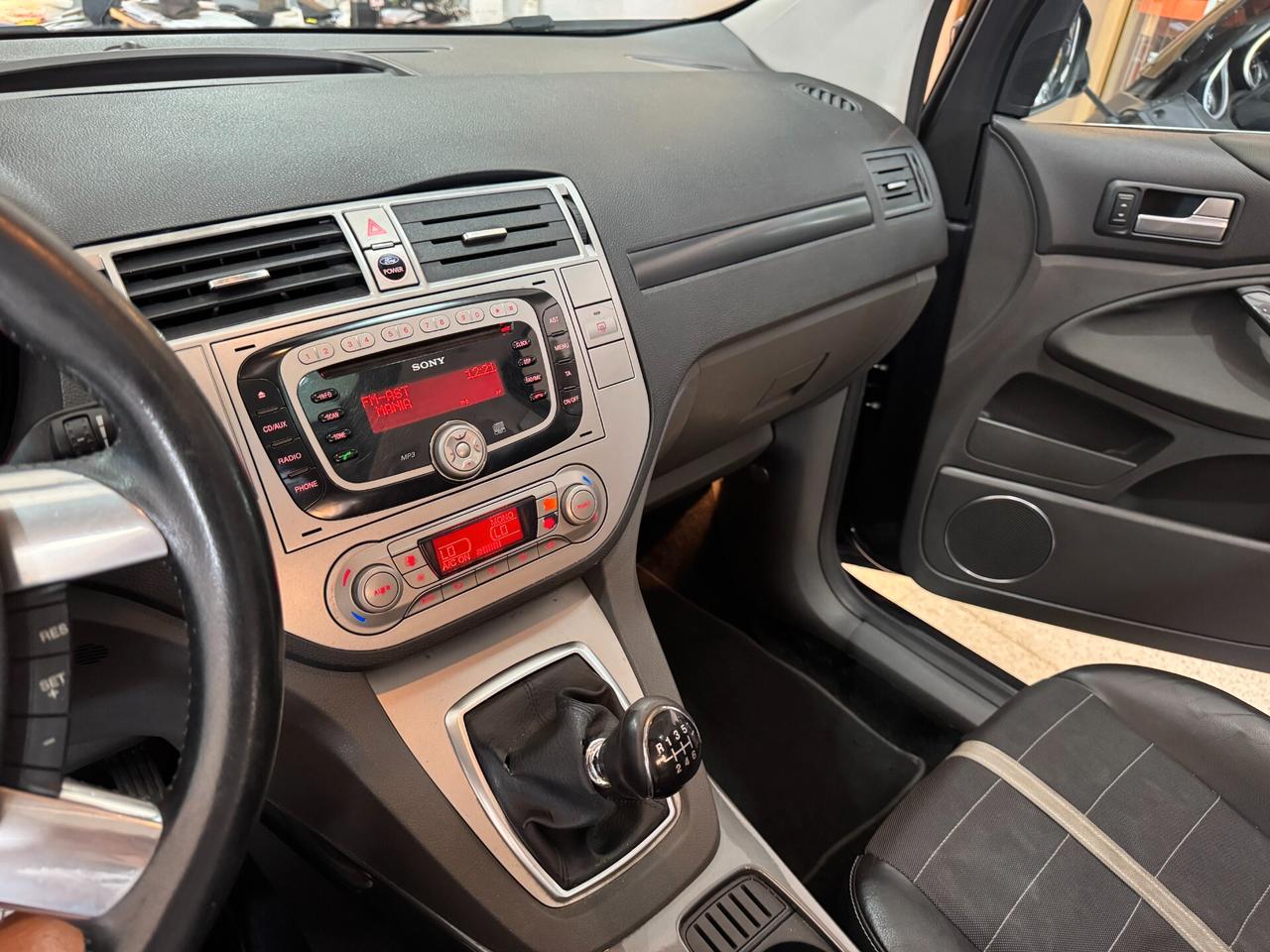 Ford Kuga 2.0 TDCi 136 CV Titanium TETTO PANORAM. 118Mila Km.