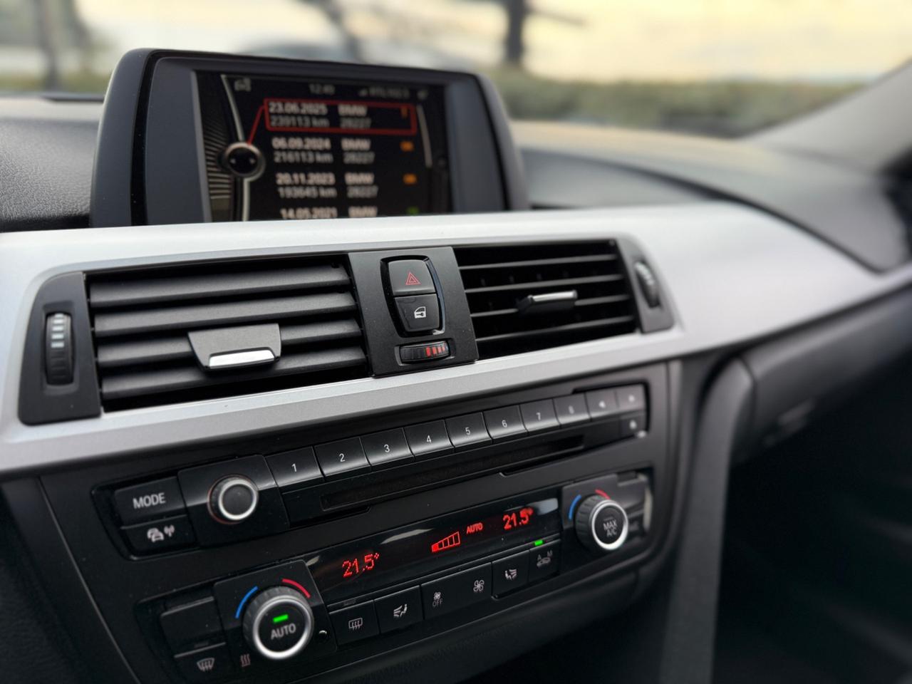 Bmw 318d AUTOM. F30 BERLINA NEOPATENTATI