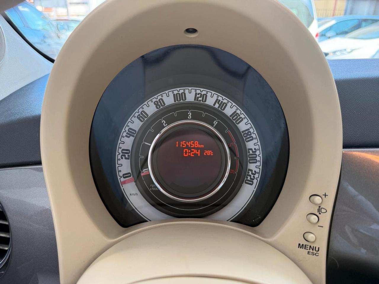 FIAT 500 1.3 DIESEL 115.458 KM 2011