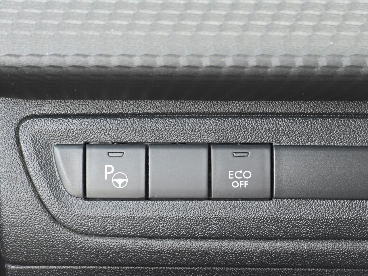 PEUGEOT 2008 ALLURE 1.6 HDI 2017 STRAFULL NUOVA