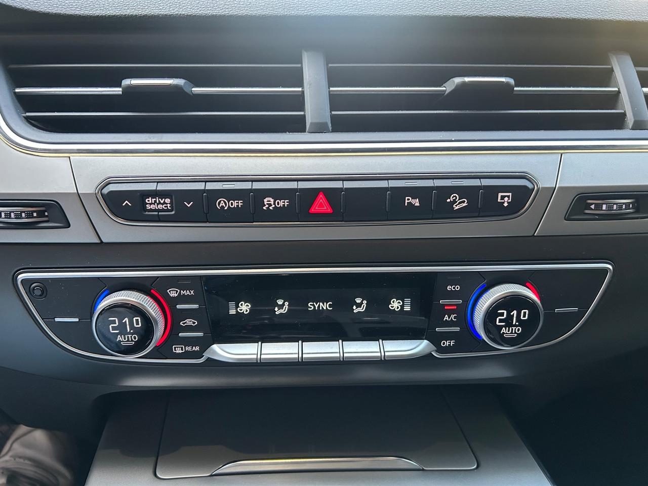 Audi Q7 3.0 TDI 218 CV Ultra Business Plus QUATTRO Tiptronic | E6b!!!