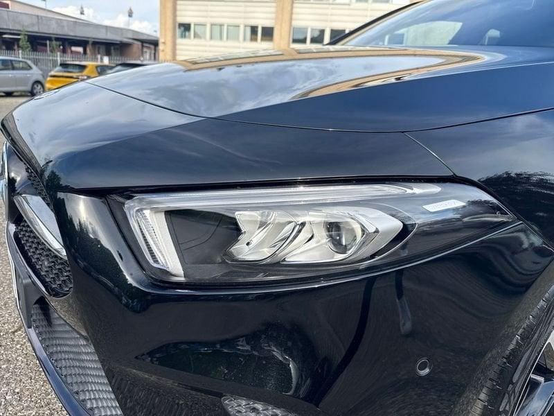Mercedes-Benz Classe A A 180 d Sport Night edition auto