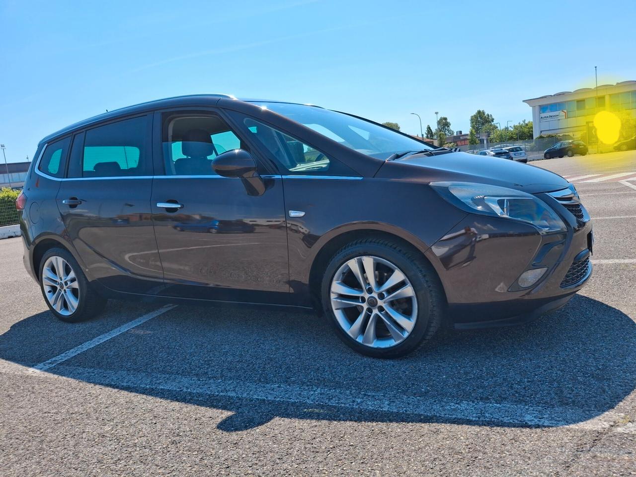 Opel Zafira Tourer 2.0 CDTi 130CV Cosmo-7 POSTI-