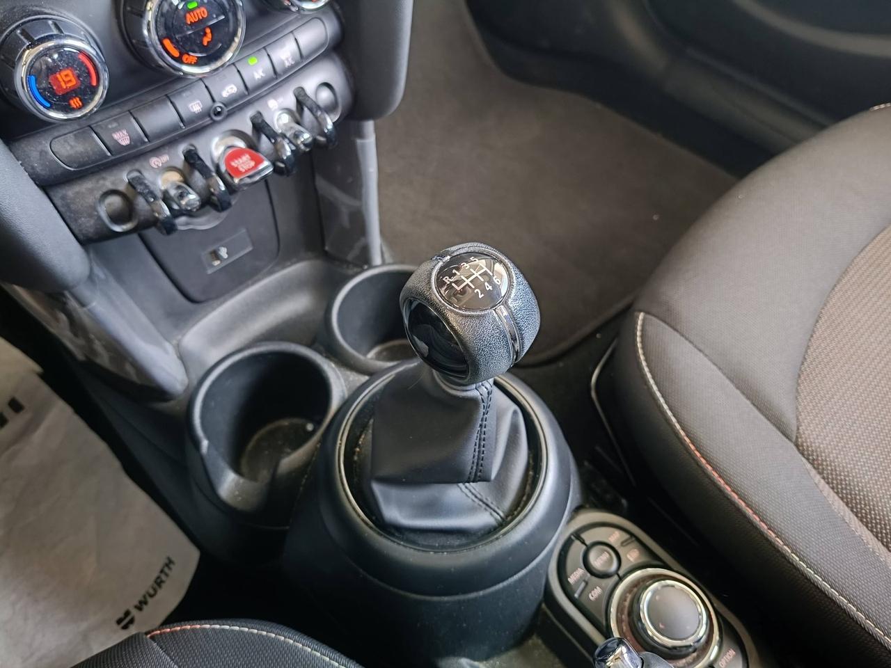 MINI Mini IV F55 2021 5p - Mini 5p 1.5 Cooper Classic