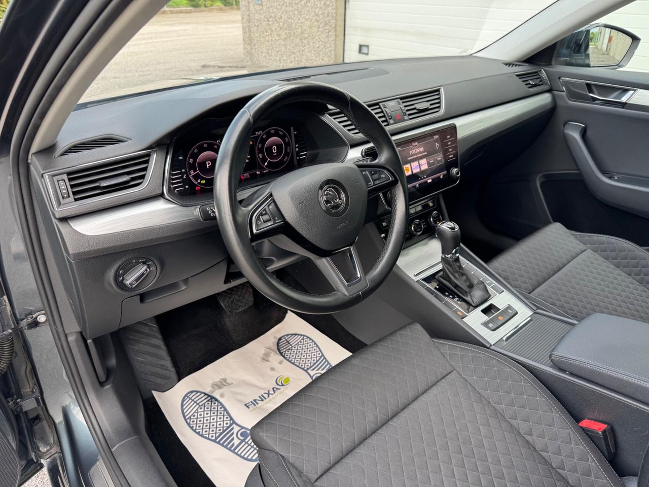 Skoda Superb 2.0 TDI 150 CV SCR DSG Wagon Executive