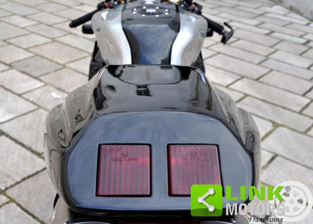 DUCATI 748 R Limited Edition Completamente in Carbonio