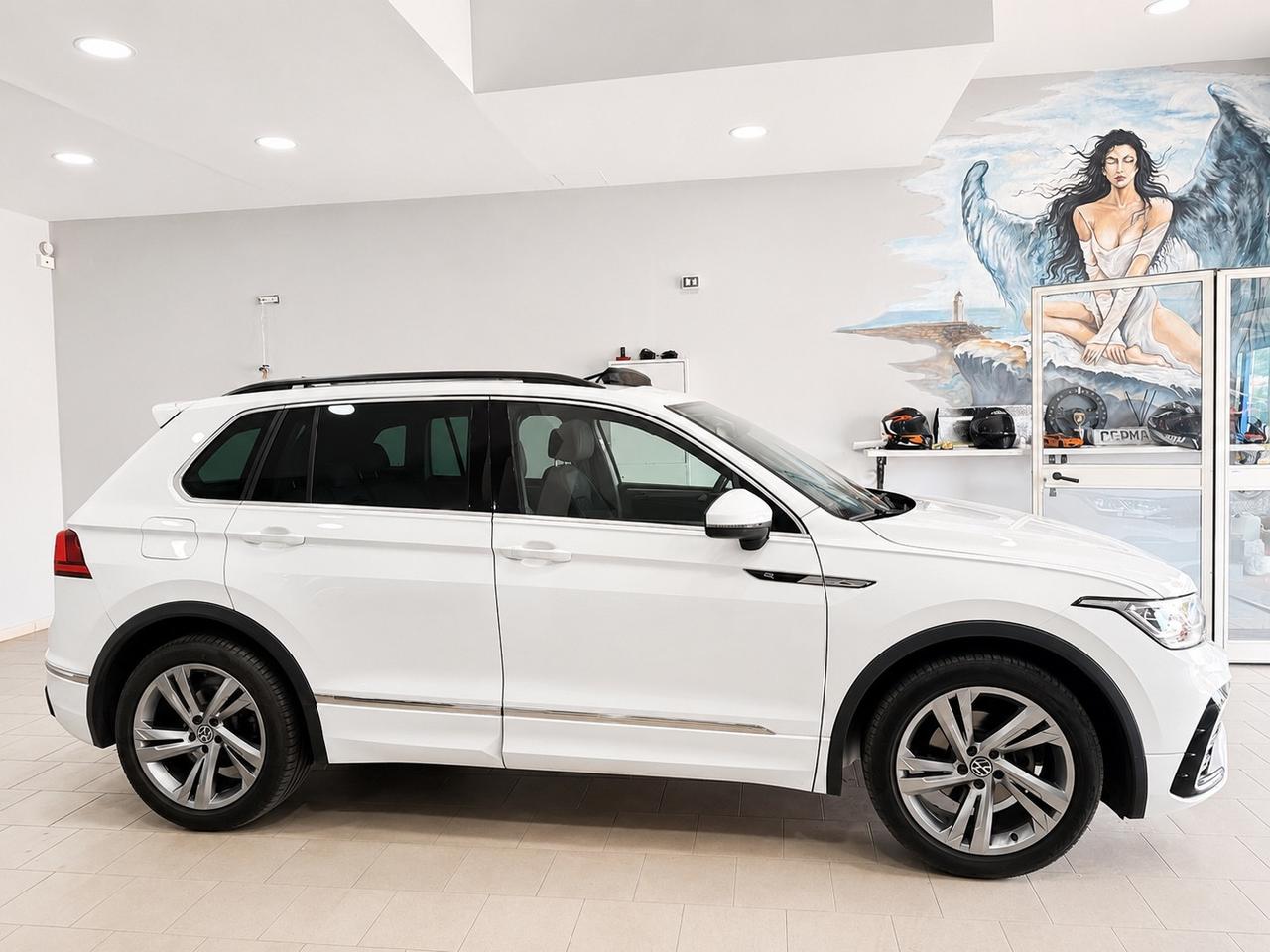 Volkswagen Tiguan 2.0 TDI 150 CV SCR DSG R-Line