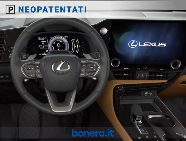 Lexus NX 2.5 Plug-in Premium+ 4WD e-CVT