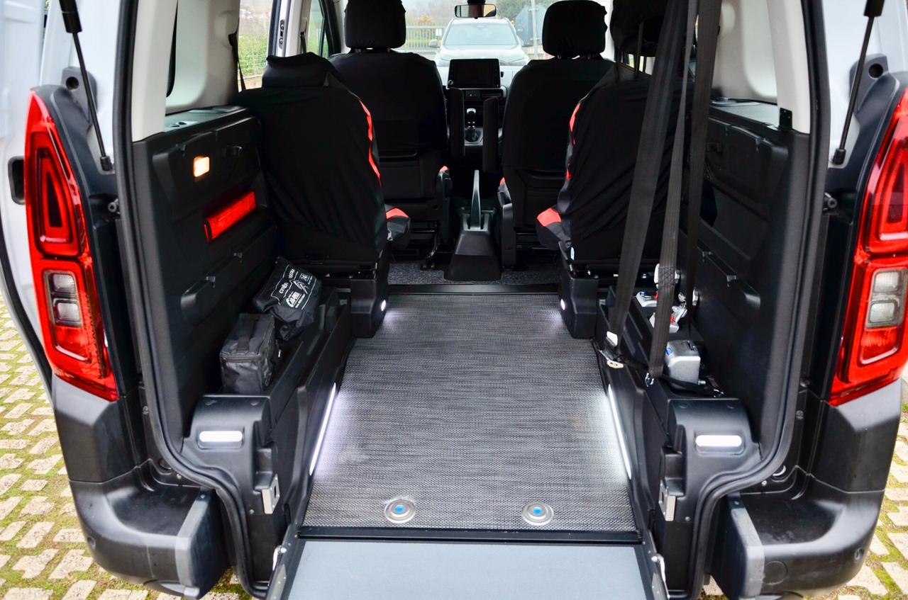 CITROEN BERLINGO 1.5 BLUEHDI M FEEL 130cv, GARANZIA UFF CITROEN, UNICOPROPRIETARIO, NO IVA, ALLESTIMENTO FOCACCIA CERVIA, PERMUTE