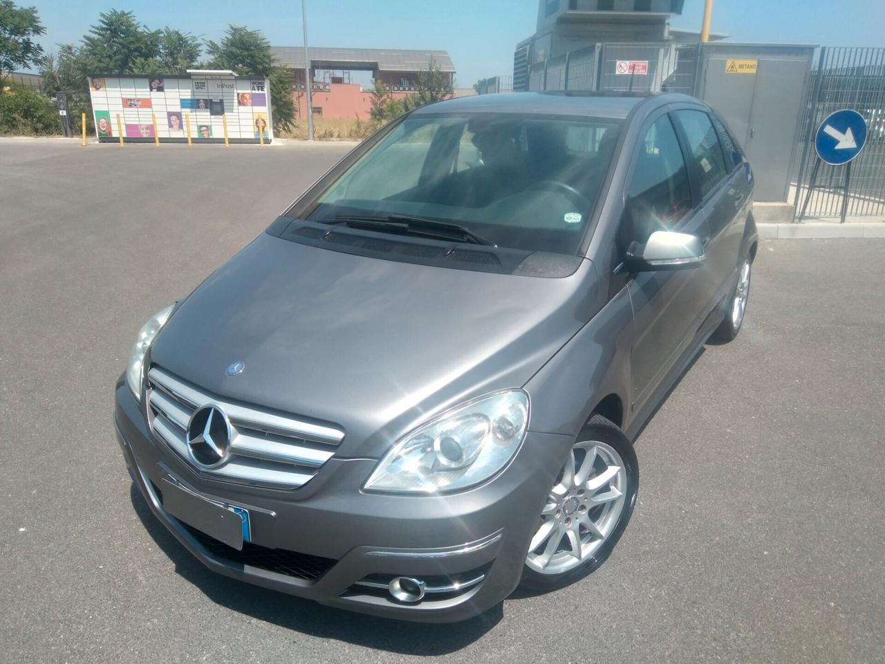 Mercedes-benz B 180 BlueEFFICIENCY Sport x neopatentati