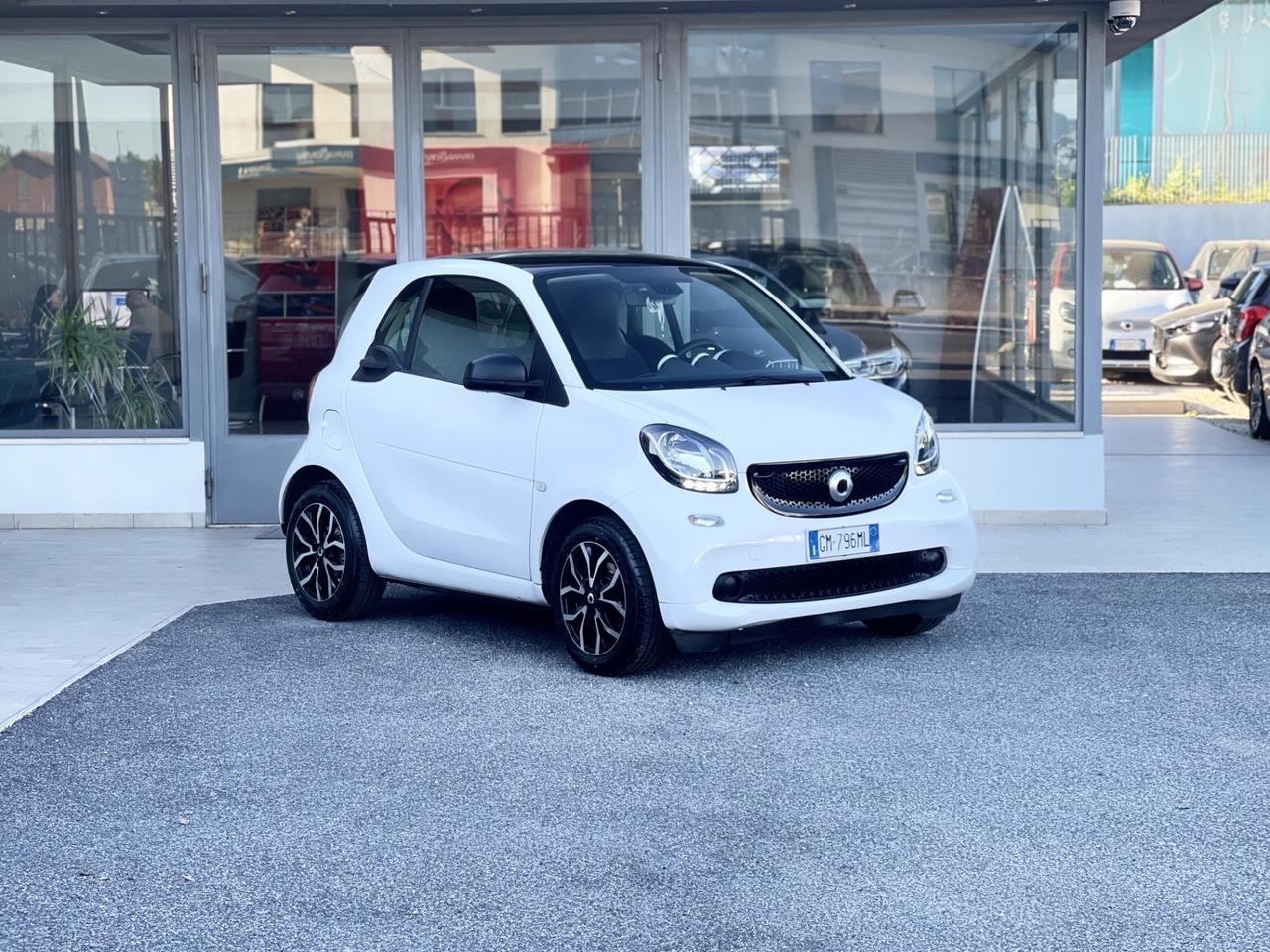 Smart ForTwo 1.0 Benzina 71CV E6 Automatica Neo - 2019