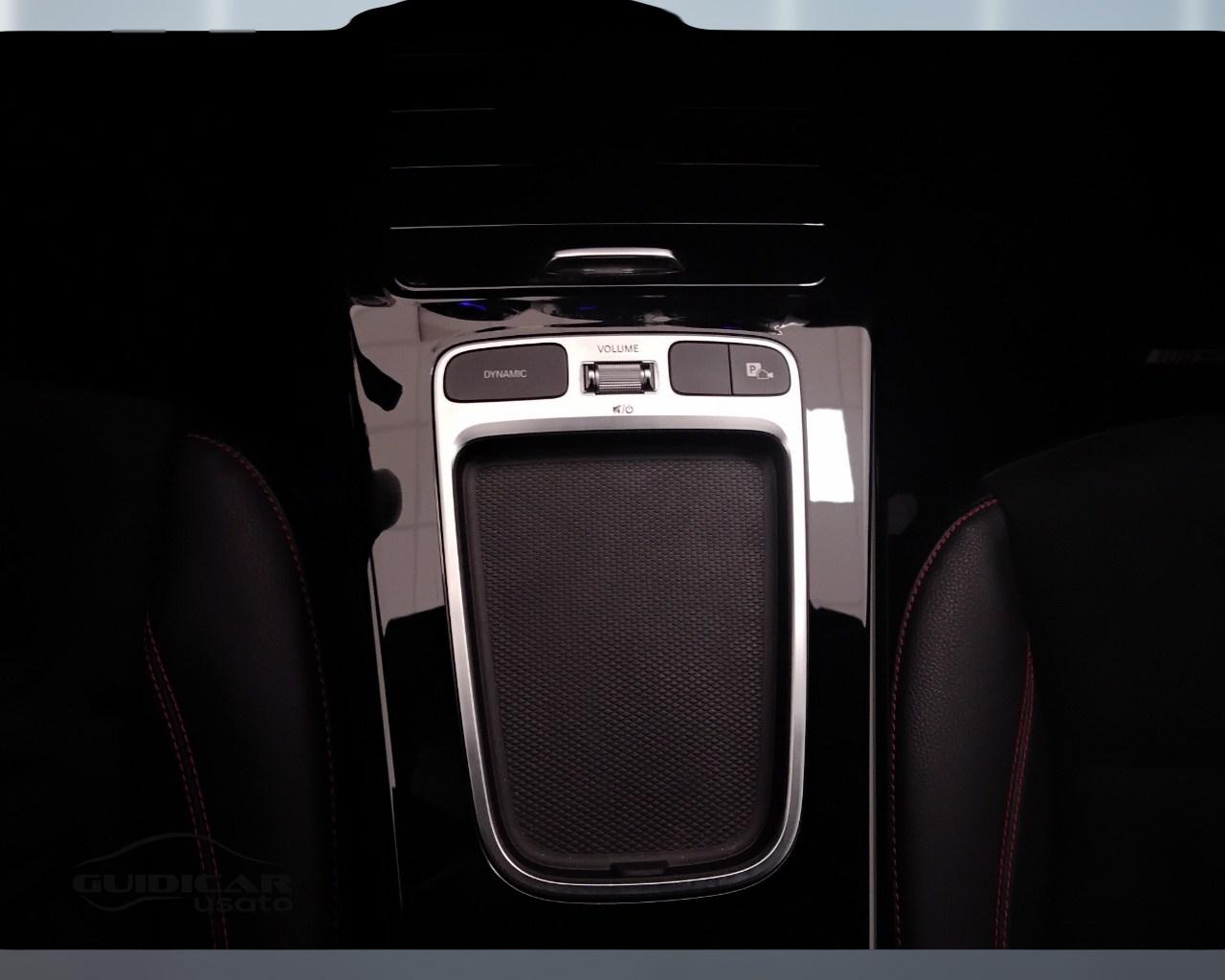 Mercedes-Benz Classe A - W177 2018 - A 180 d Premium auto