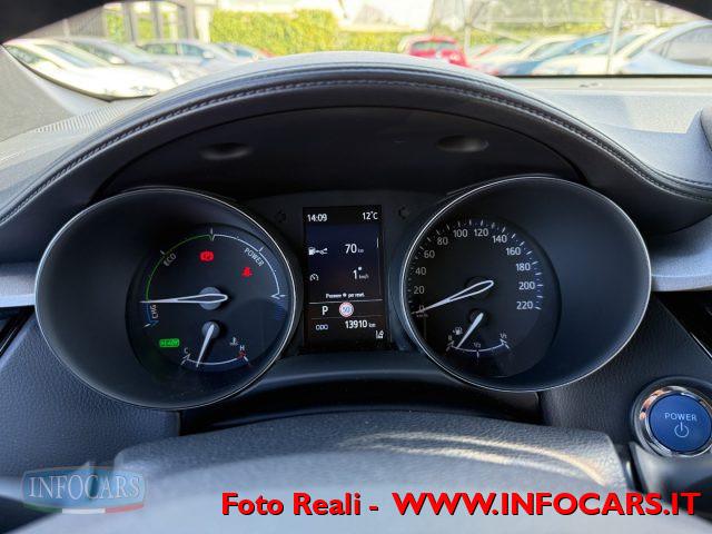 TOYOTA C-HR 1.8 Hybrid E-CVT Business - PROMO