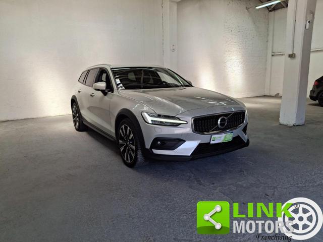 VOLVO V60 Cross Country D4 AWD Geartronic Business Plus GARANZIA