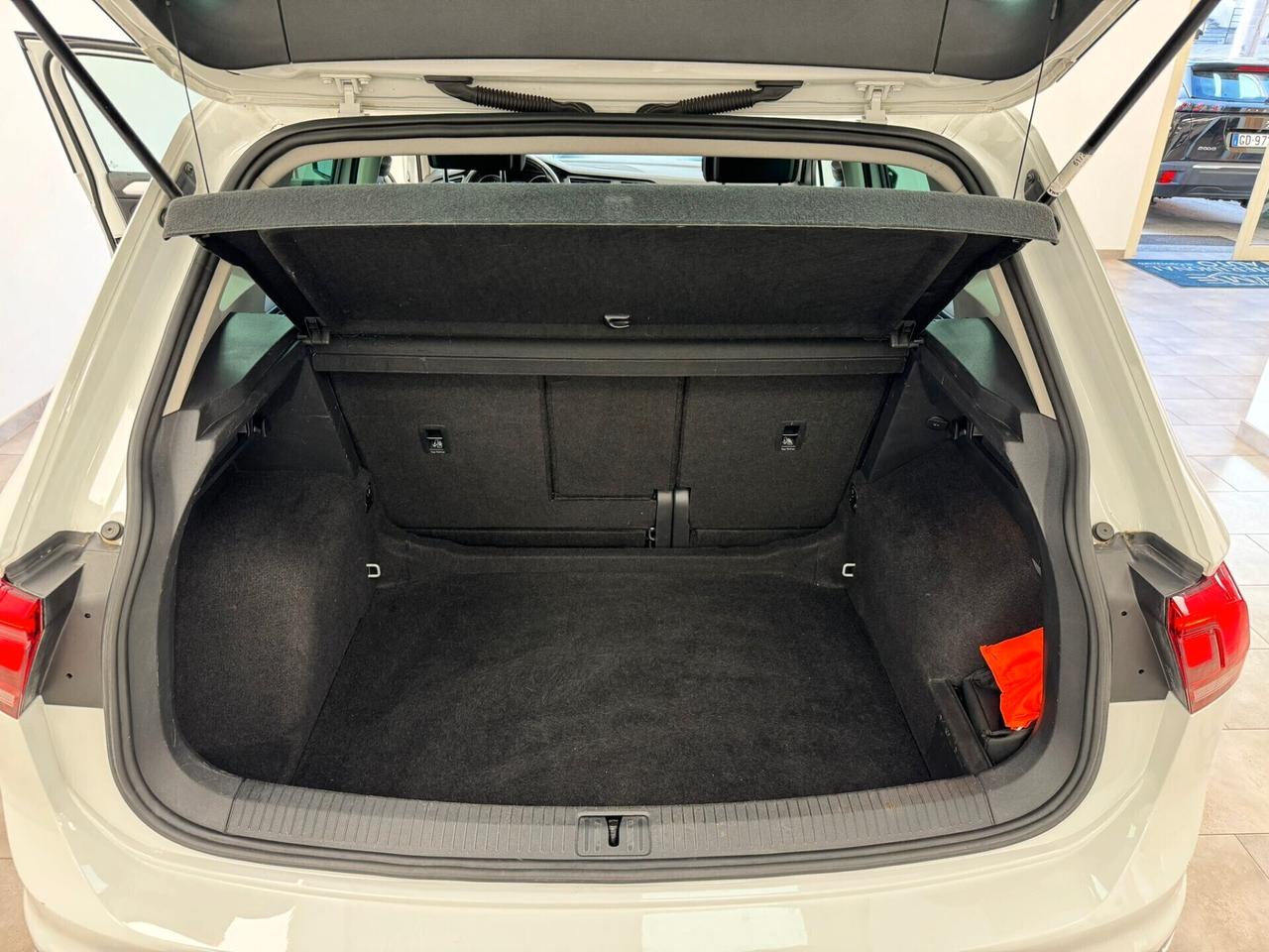 VOLSWAGEN TIGUAN 2.0 TDI 150 CV R-LINE DSG -2020
