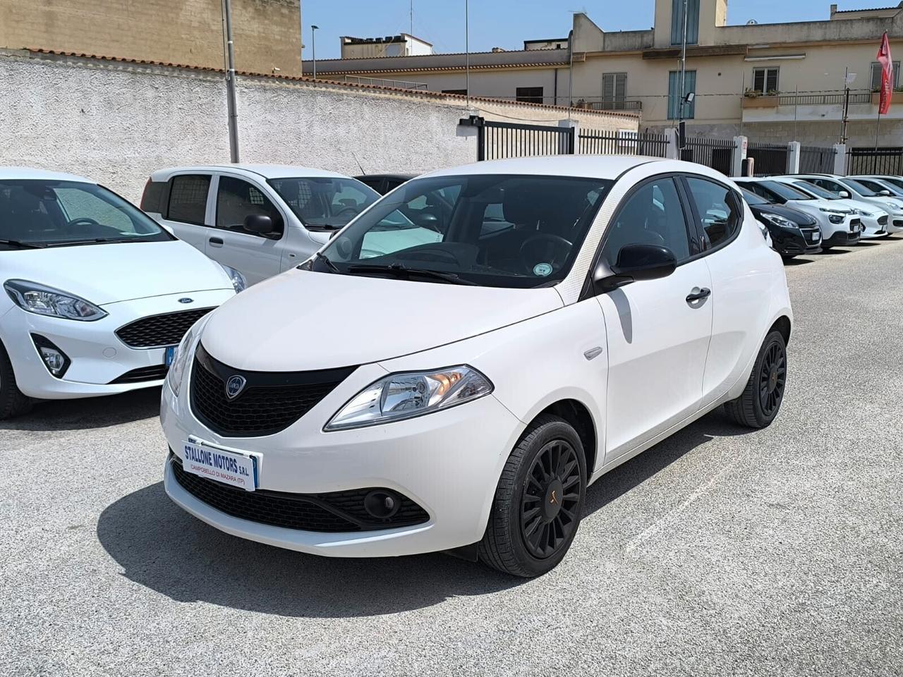 Lancia Ypsilon 1.2 69 CV GPL Ecochic 2020