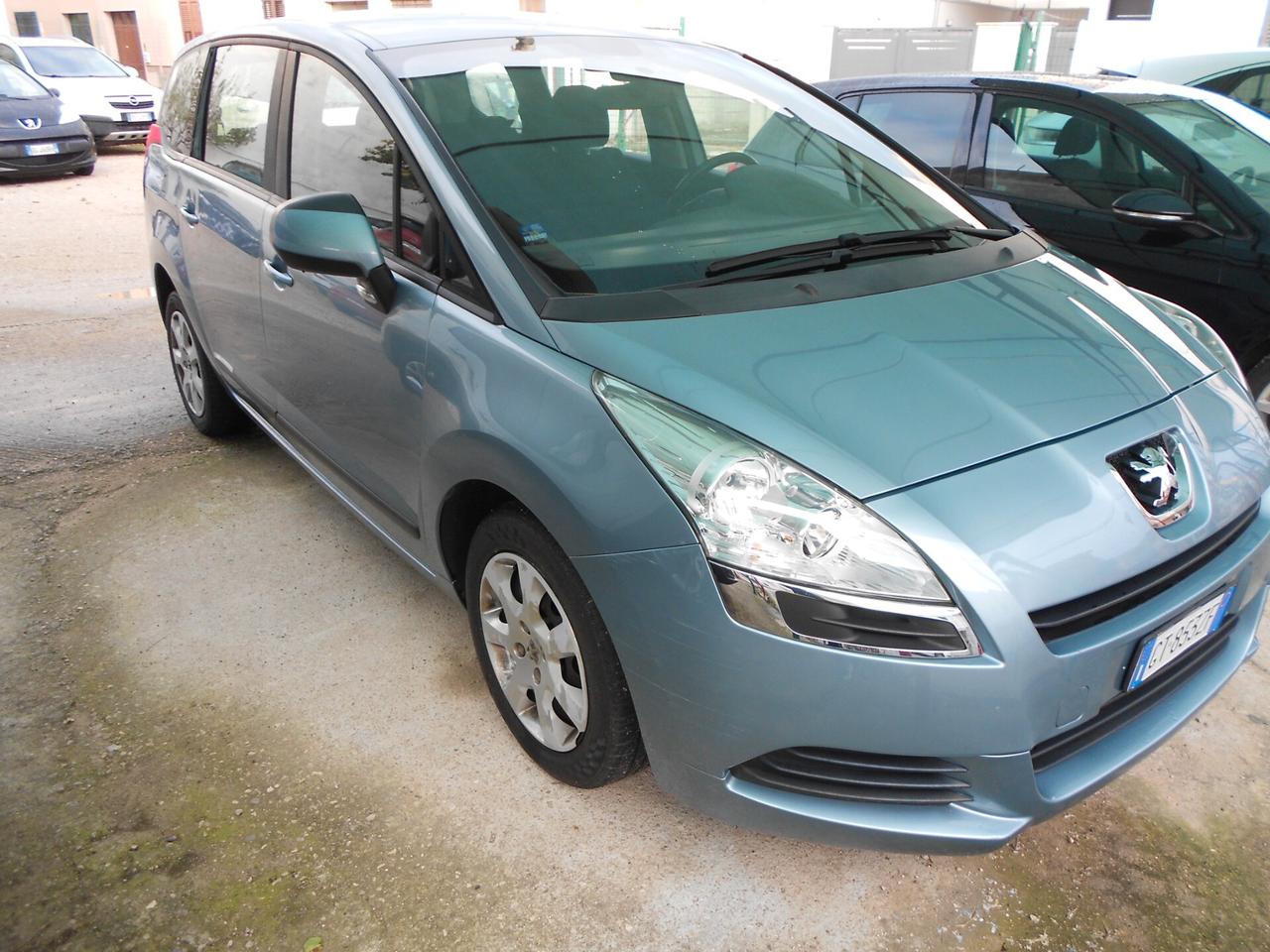 Peugeot 5008 1.6 HDi 110CV Premium