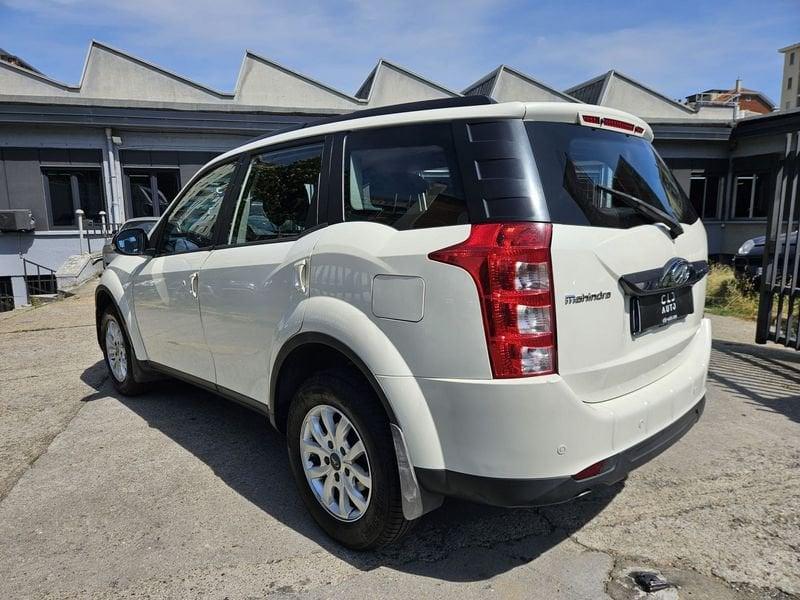 Mahindra XUV500 W6 FWD (4x2) 7POSTI
