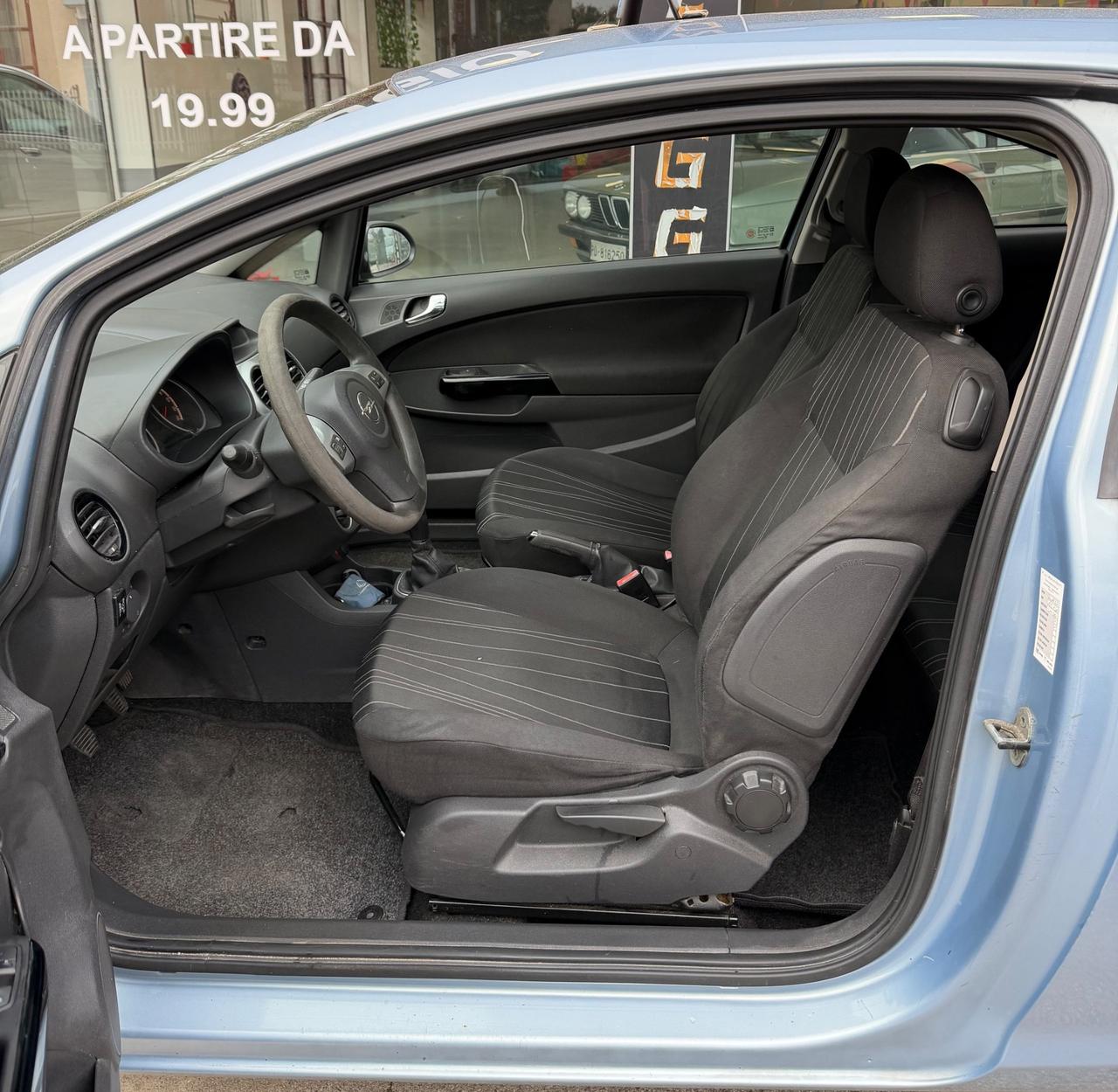 Opel Corsa 1.2- GPL 11-2030- Neopatentati