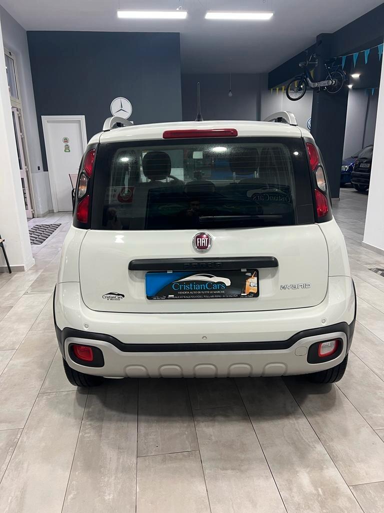 Fiat Panda 1.0 FireFly S&S Hybrid City Cross