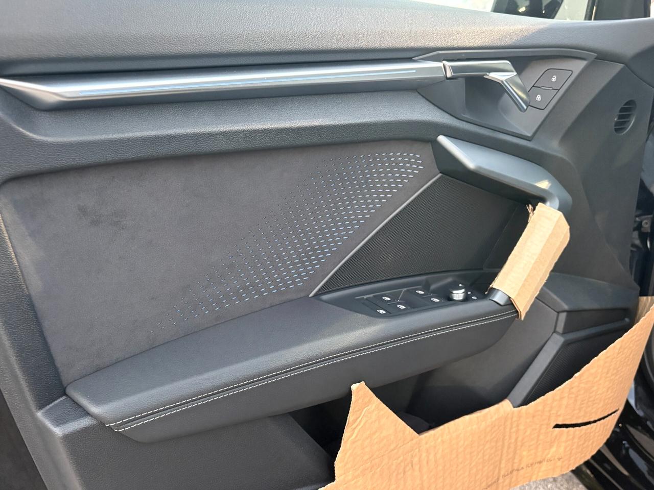 NEW AUDI A3 SPORTBACK TDI 150CV S TRONIC S-LINE TETTO PANORAMICO APRIBILE