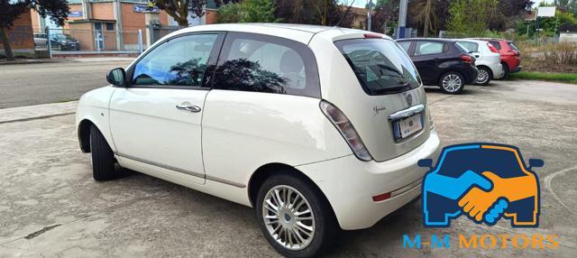 LANCIA Ypsilon 1.2 69 CV Argento