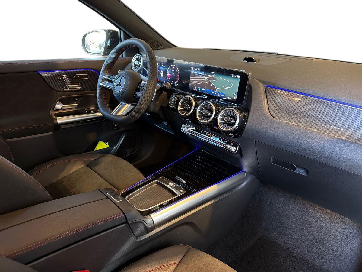 Mercedes-Benz GLA 200 d 4MATIC