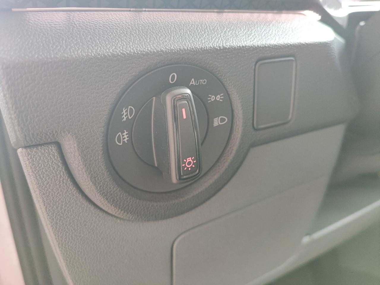 Volkswagen T-Cross 1.6 TDI DSG SCR Style BMT