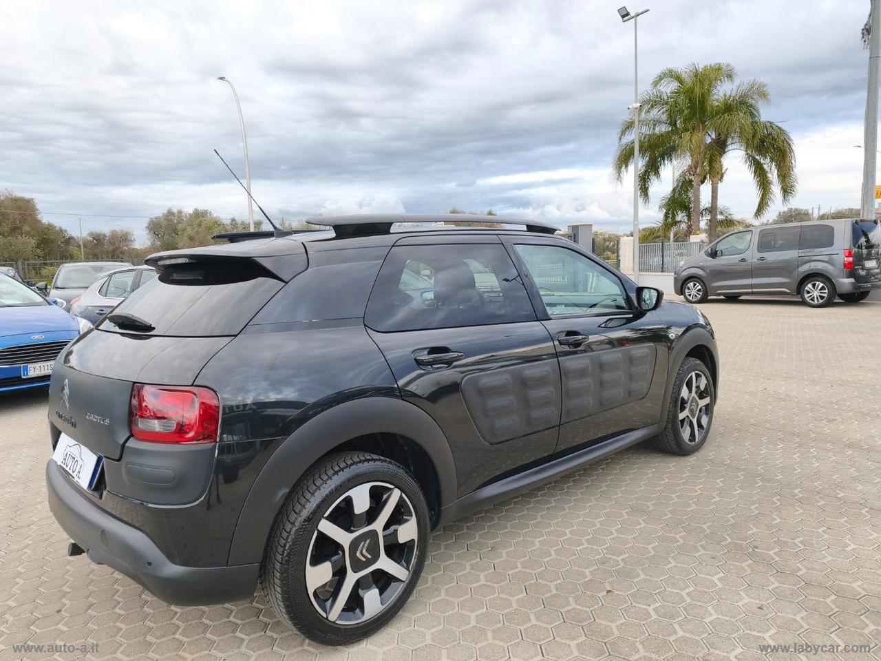 CITROEN C4 Cactus BlueHDi 100 Shine