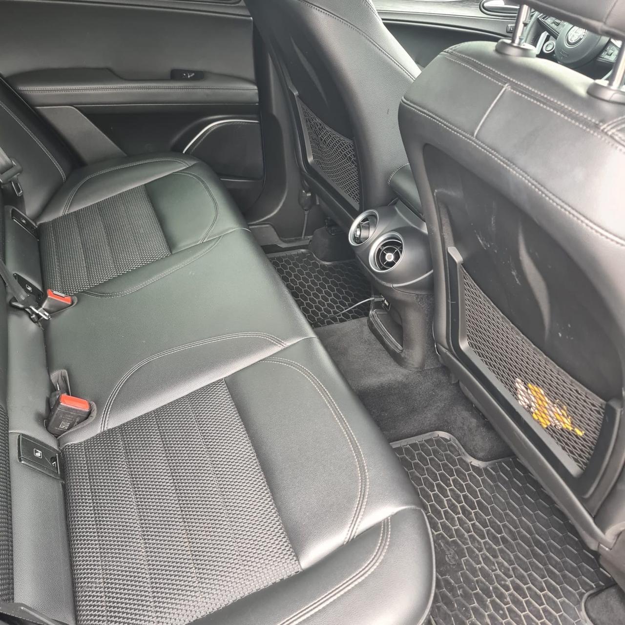 Alfa Romeo Stelvio 2.2 Turbodiesel 210 CV AT8 Q4 Executive