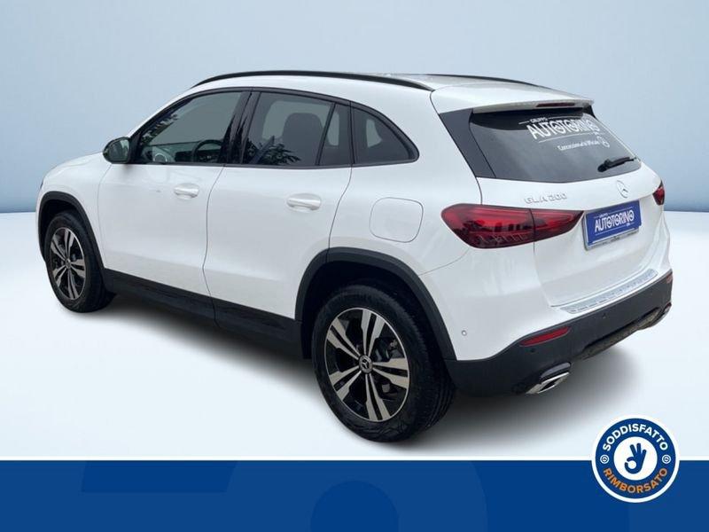 Mercedes-Benz GLA 200 Automatic Advanced Progressive