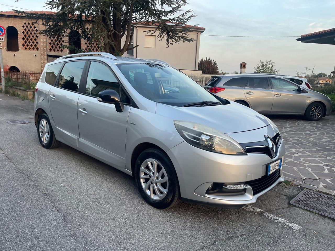 Renault Scenic Scénic 1.5 dCi 110CV Start&Stop Limited