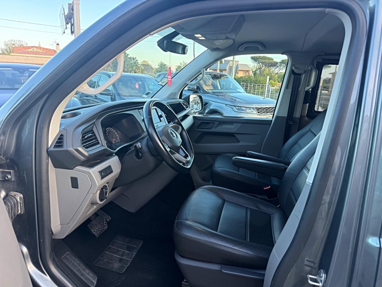 Volkswagen Caravelle 2.0 TDI 150CV DSG PC Cruise