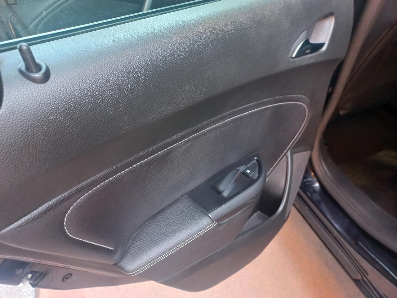 Opel Astra 1.4 Turbo 140CV Sports Tourer Cosmo