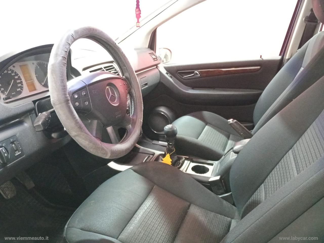 MERCEDES-BENZ B 200 CDI Sport