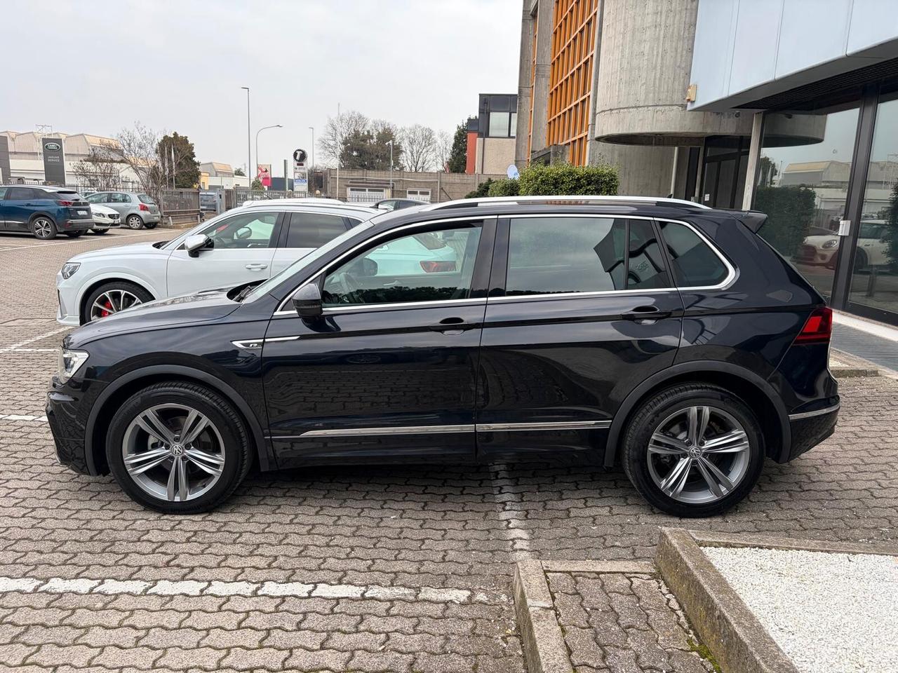 Volkswagen Tiguan 1.5 tsi R-Line Pack 150cv dsg
