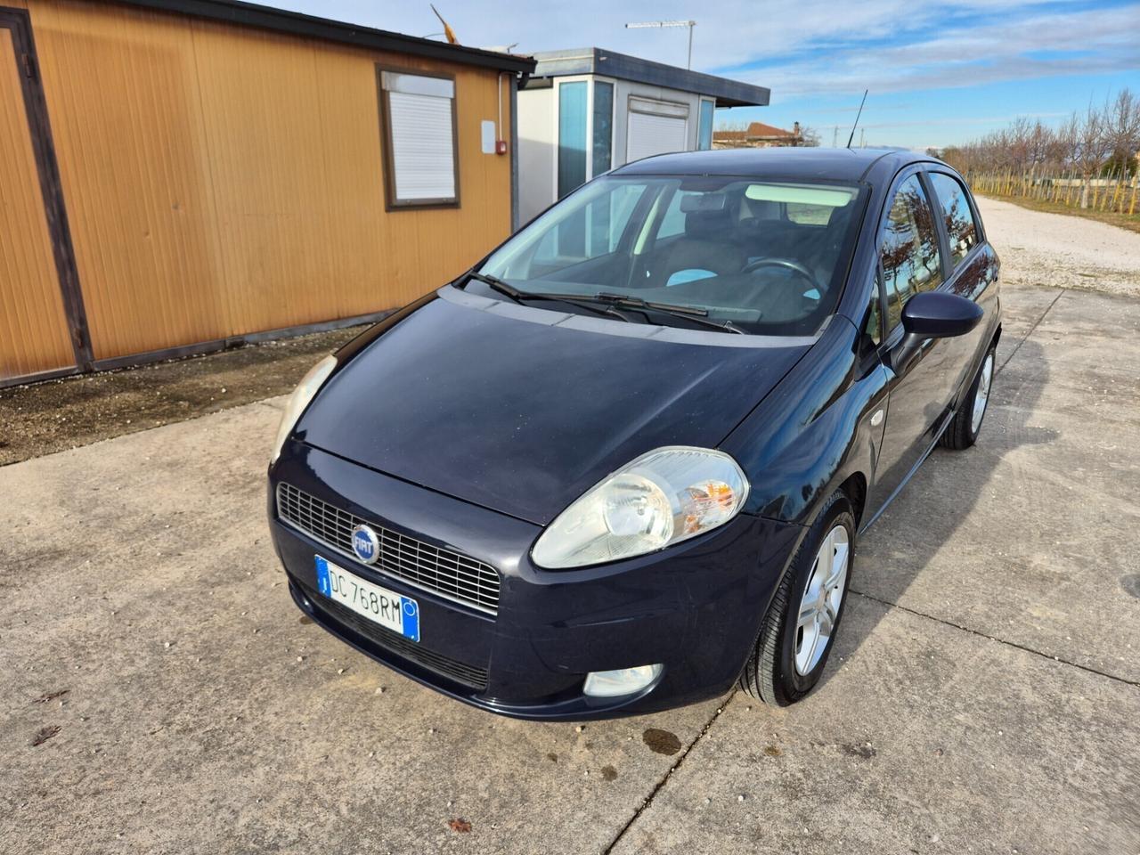 Fiat Grande Punto Grande Punto 1.4 Starjet 16V 5 p