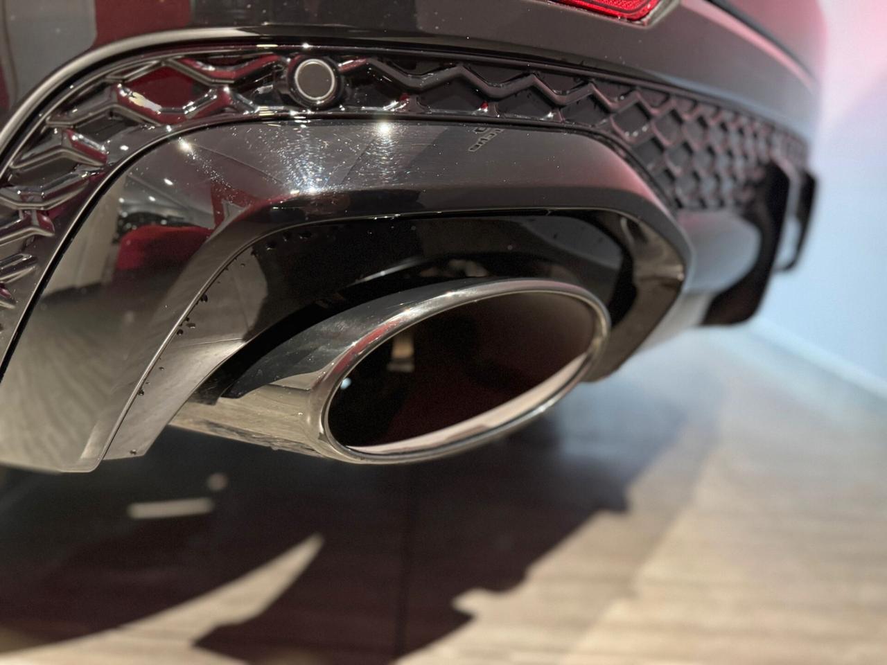 Audi RS Q8 quattro V8 tiptronic