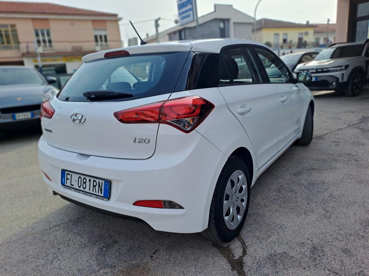 Hyundai i20 1.2 5 porte Classic