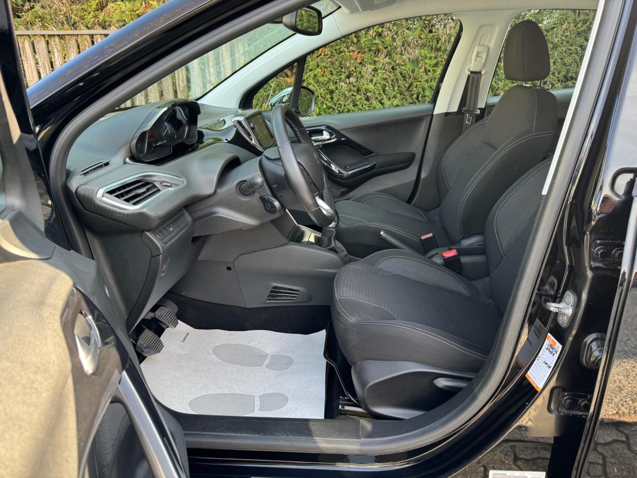 Peugeot 208 PureTech 82 Stop&Start 5 porte Allure