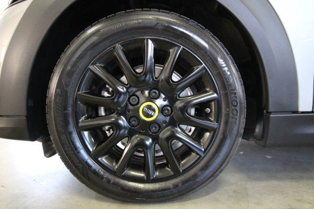 MINI Cooper SE Essential 3 porte