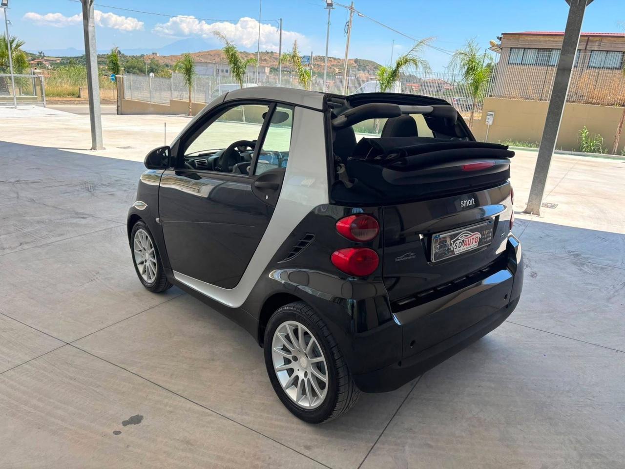 Smart ForTwo 800 33 kW coupé pure cdi