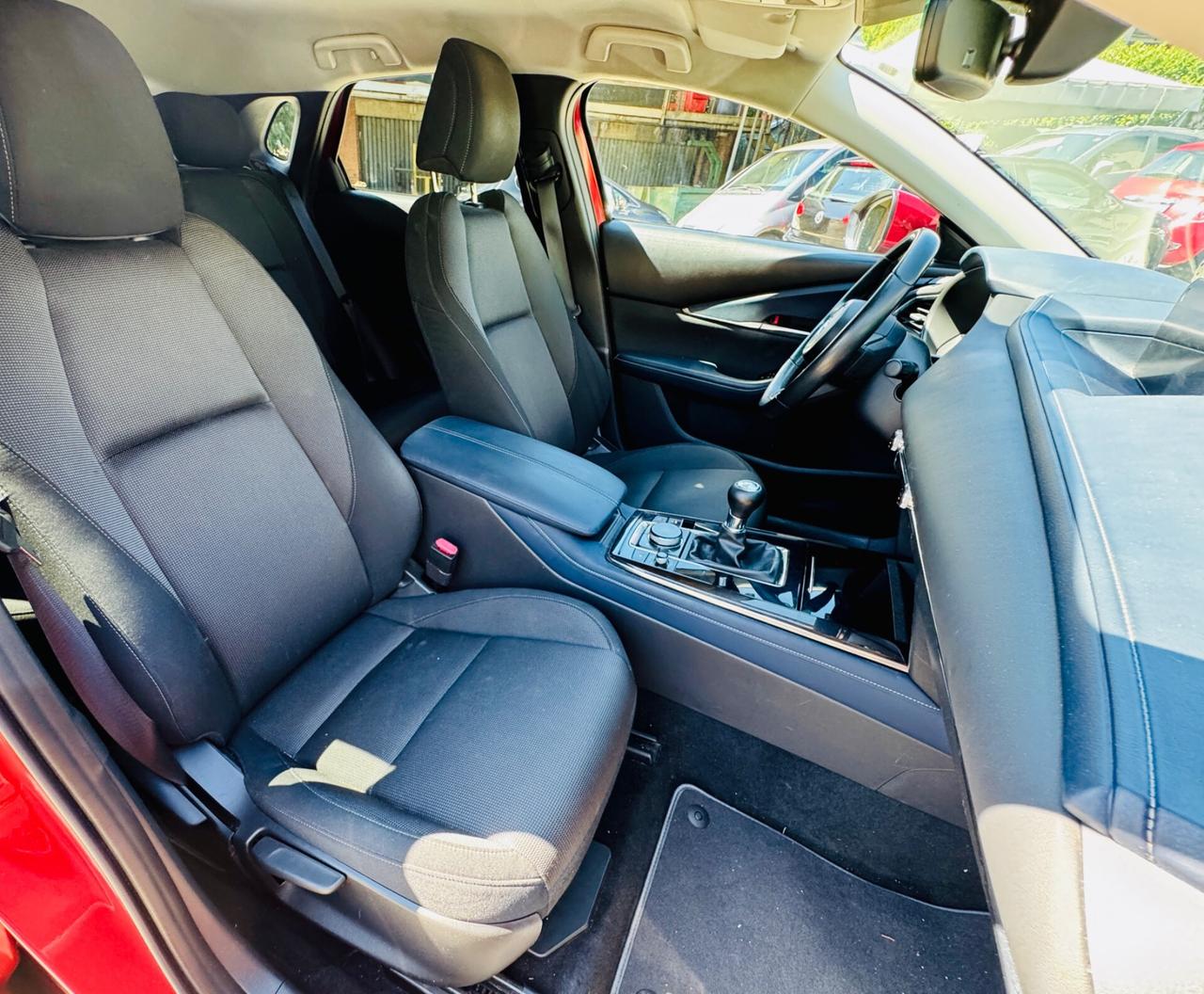 Mazda CX-30 2.0L Skyactiv-X M Hybrid 2WD Executive !!!!